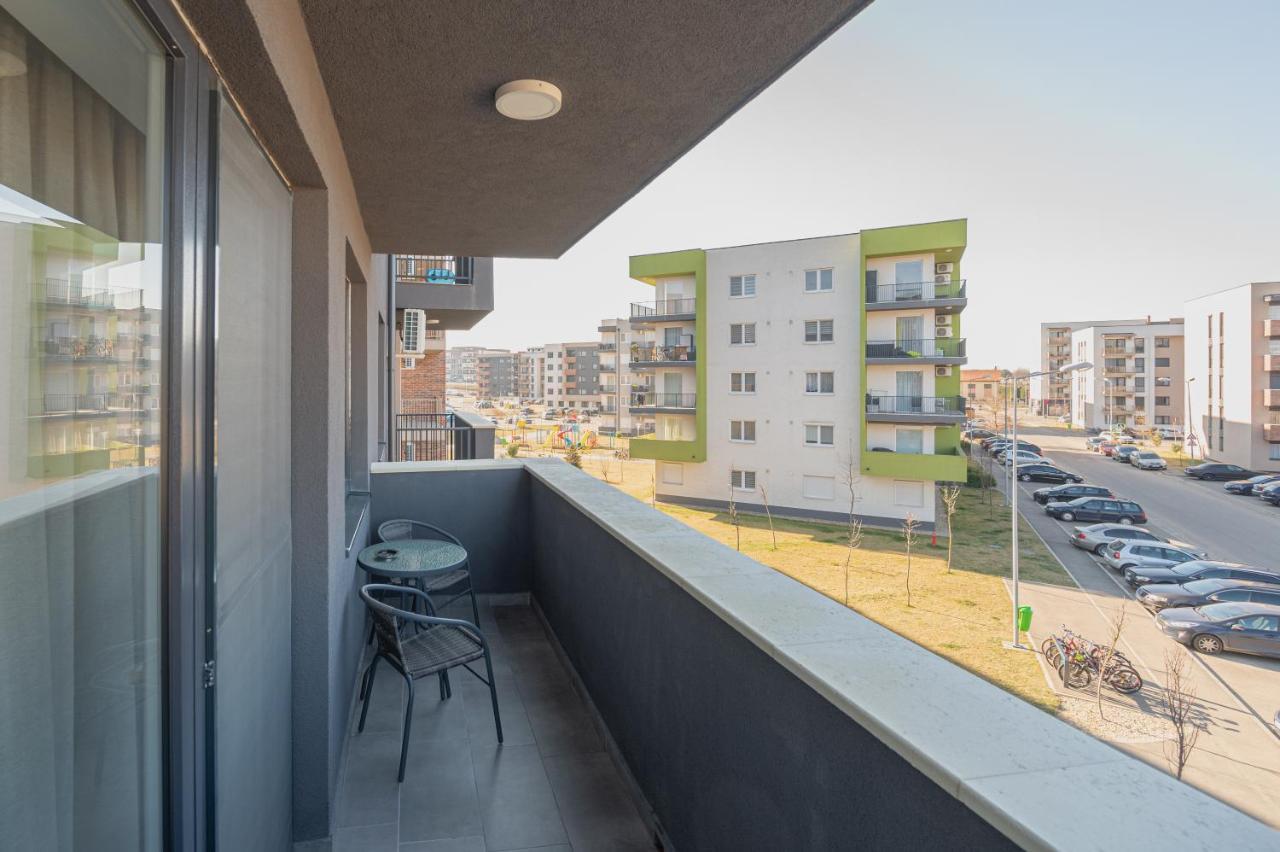 Serene Flat Lejlighed Oradea Eksteriør billede